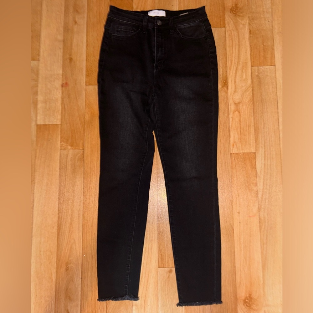 Women’s Velvet Blue Lightly Faded Black Jeans